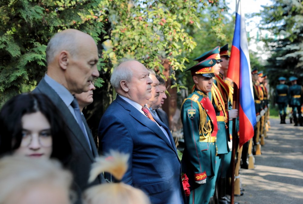 Сотрудники Московского Дома ветеранов почтили память легендарной комсомолки Зои Космодемьянской