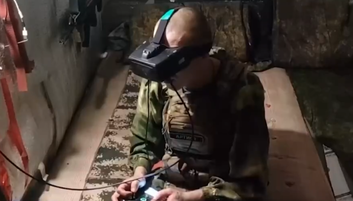 Боевая работа операторов FPV-дронов